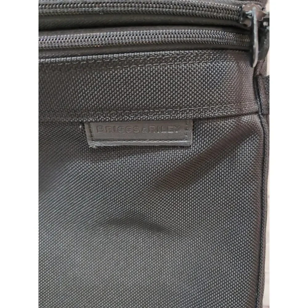 Briggs & Riley Baseline 22.5” Carry On Rolling Luggage 2 Wheel Black Ballistic - Picture 3 of 16